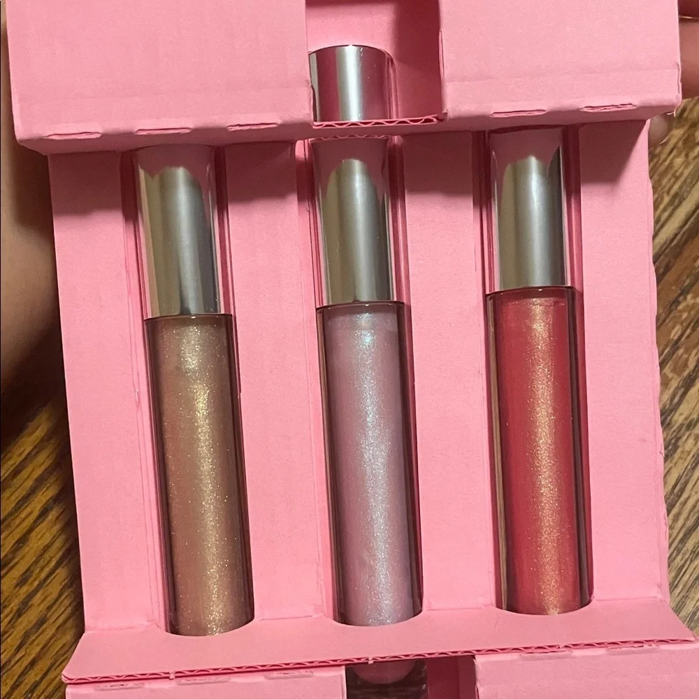 Clinique Pop Treats Lip Gloss Duo in Pink and Silver